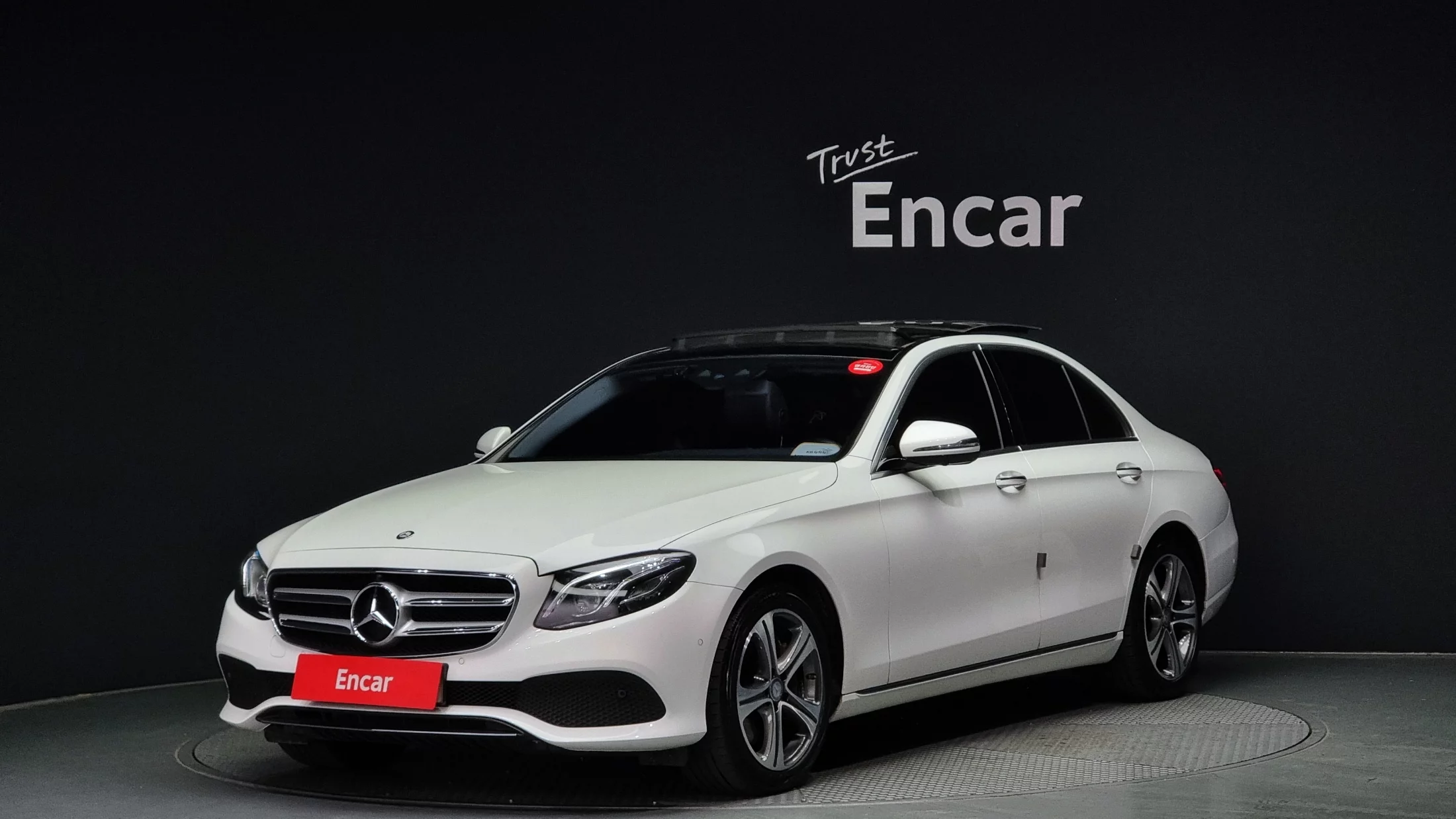 Mercedes-Benz E-Class на аукционе в Корее, лот 37557570 от 2024-06-05  00:00:00