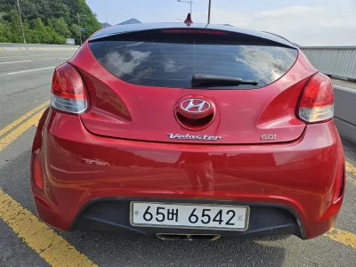 Hyundai Veloster