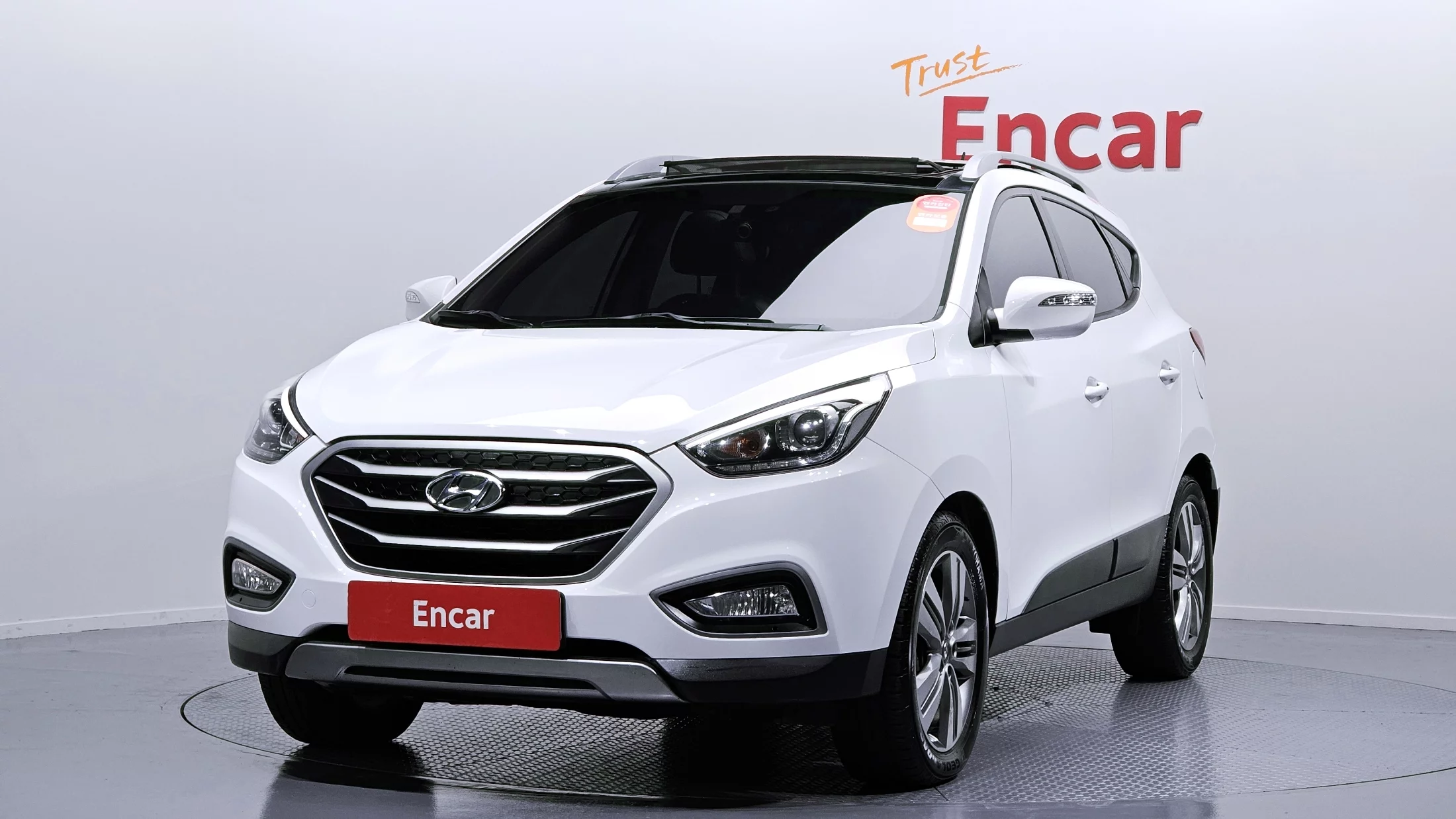 Hyundai Tucson 2014 г. лот №37559733 из Кореи, цены с доставкой во  Владивосток.