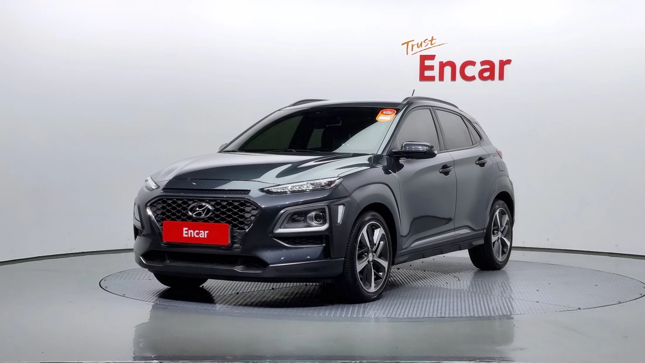 Hyundai Kona 2018 г. лот №37557368 из Кореи, цены с доставкой во Владивосток .