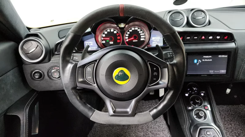 Lotus EVORA