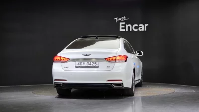 Hyundai Genesis