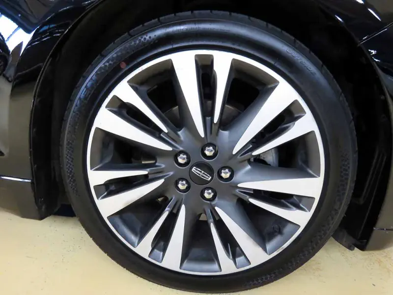 Lincoln Mkz