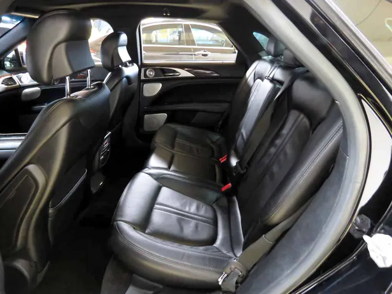 Lincoln Mkz
