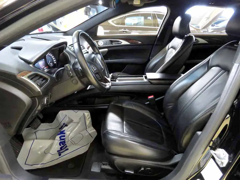 Lincoln Mkz