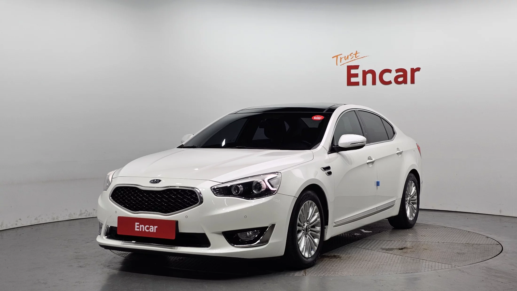 Купить Kia K7 2014 года. №37579142