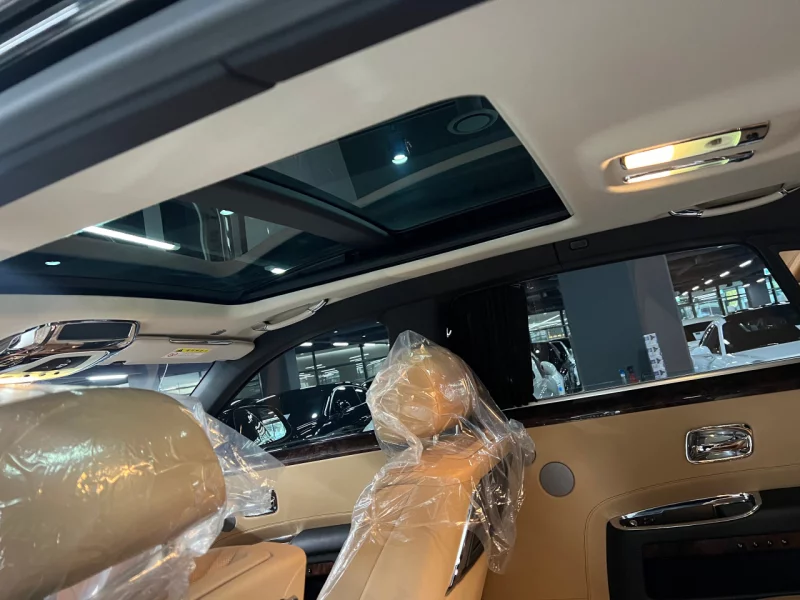 Rolls-Royce GHOST