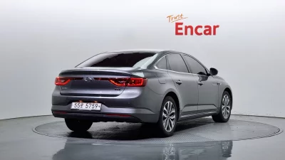 Renault Samsung SM6
