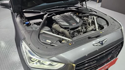 Genesis EQ900