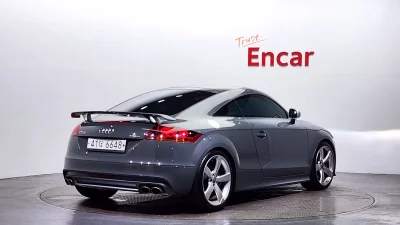 Audi TTS