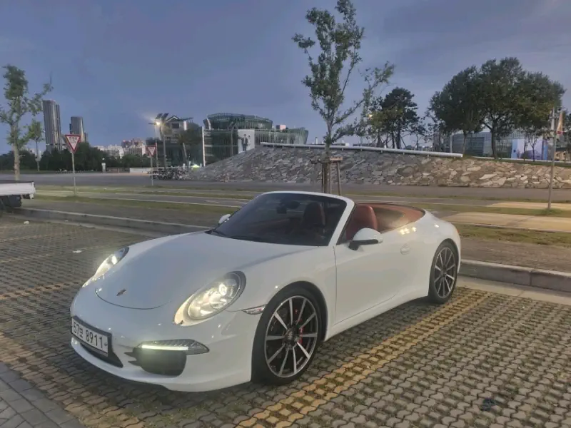 Porsche 911