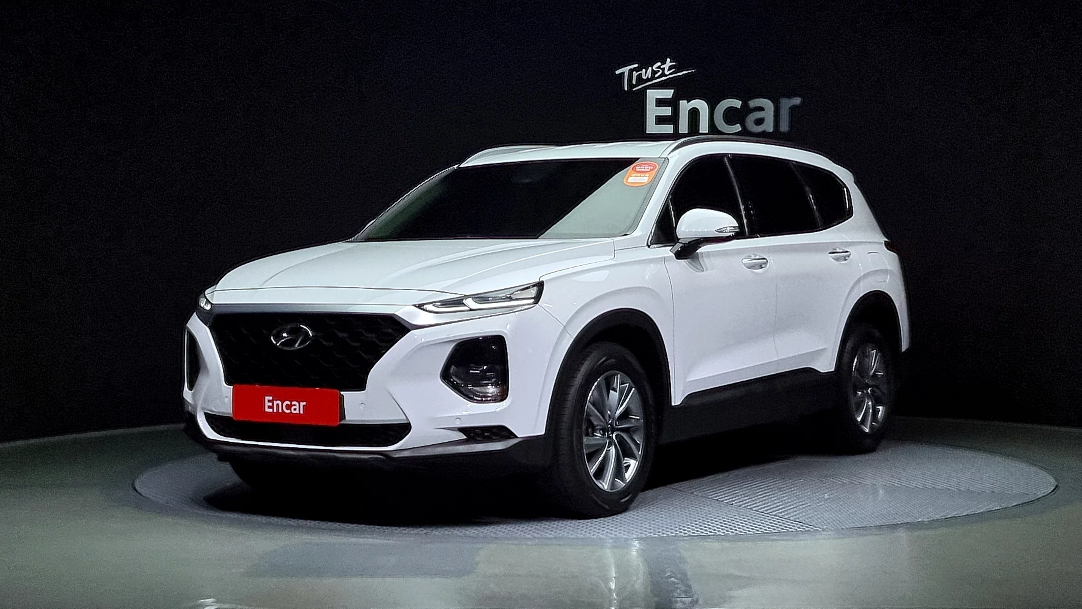 Продажа авто Hyundai Santa Fe 2018 года из Кореи, лот №37600693