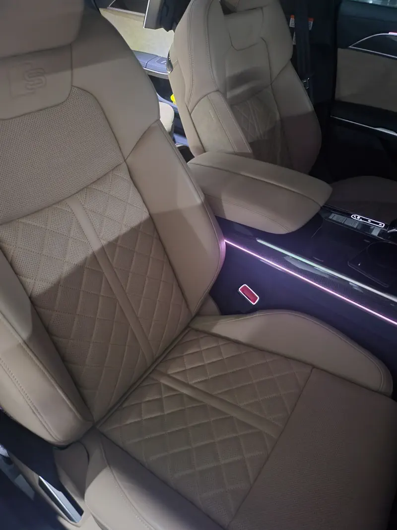 Audi S8