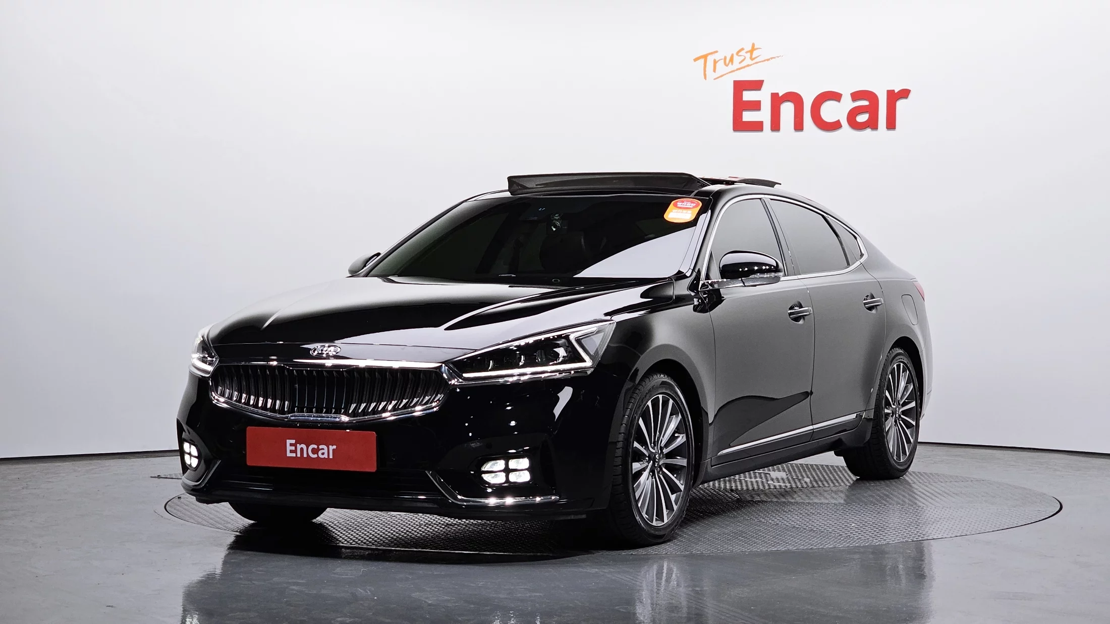 Kia K7 2018 г. лот №37606706 из Кореи, цены с доставкой во Владивосток.