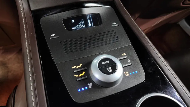 Aston Martin Rapide