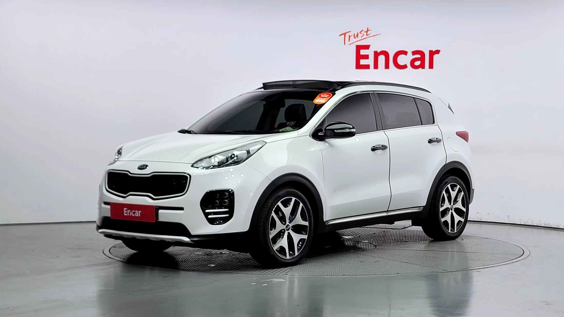 Kia Sportage 2017 г. лот №37608264 из Кореи, цены с доставкой во  Владивосток.