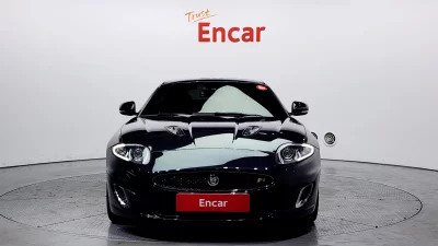 Jaguar XKR