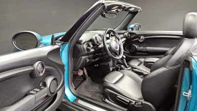 MINI Cooper Convertible