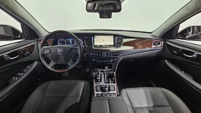 Hyundai Equus