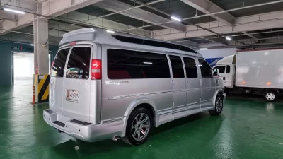 Chevrolet Express Van