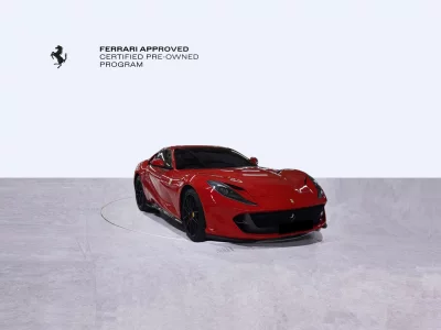 Ferrari 812