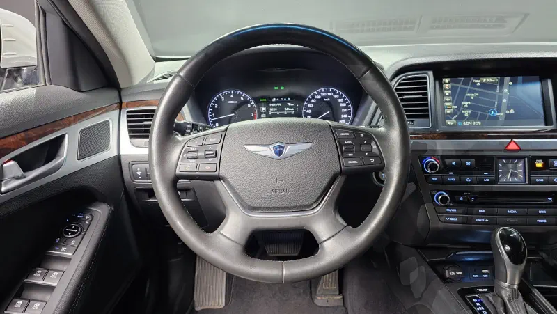 Hyundai Genesis