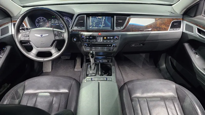 Hyundai Genesis