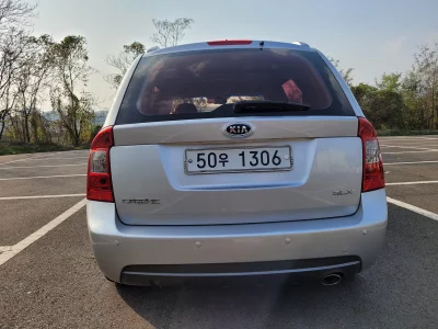 Kia Carens