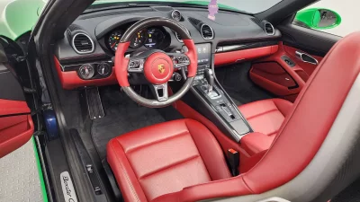 Porsche 718