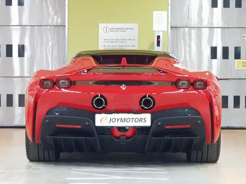 Ferrari SF90