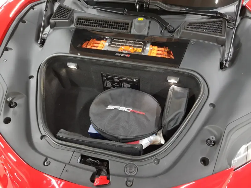 Ferrari SF90