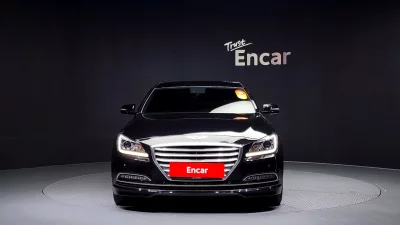 Hyundai Genesis