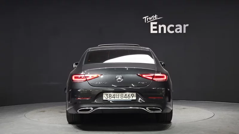 Mercedes-Benz CLS-Class