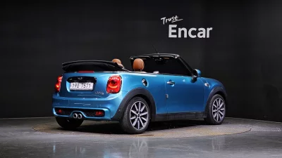 MINI Cooper Convertible