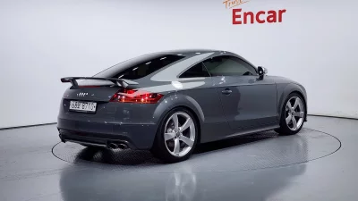 Audi TTS