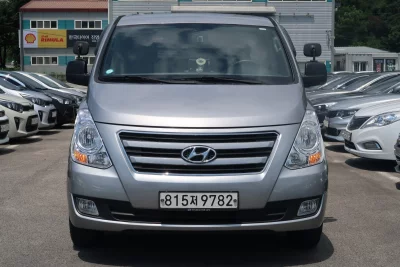 Hyundai Starex