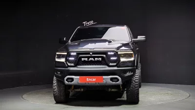 Dodge Ram Pick Up