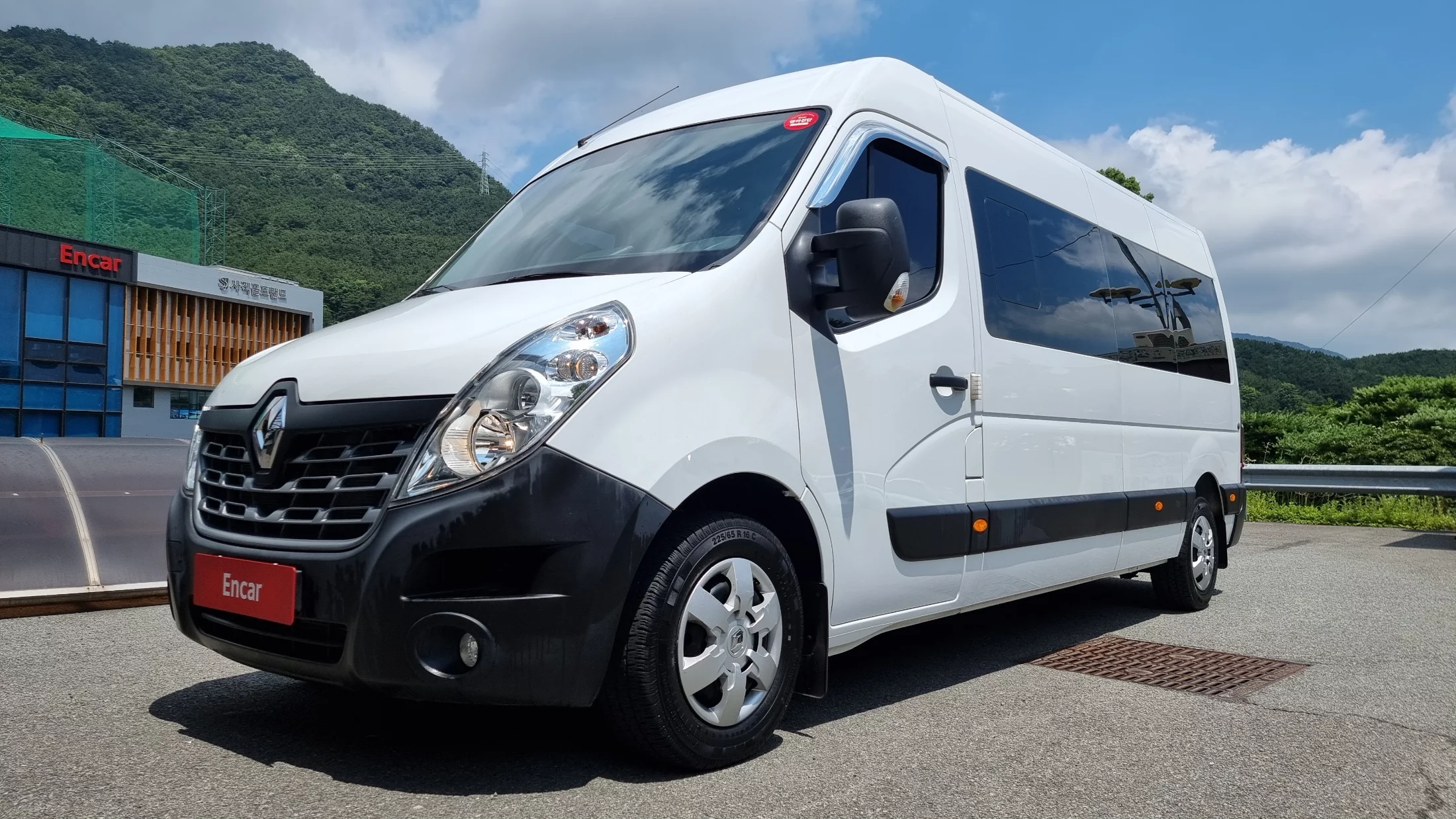 Renault Samsung Master 2019 г. лот №37756142 из Кореи, цены с доставкой во  Владивосток.