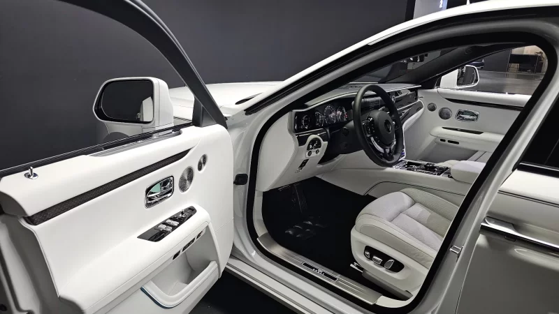 Rolls-Royce GHOST