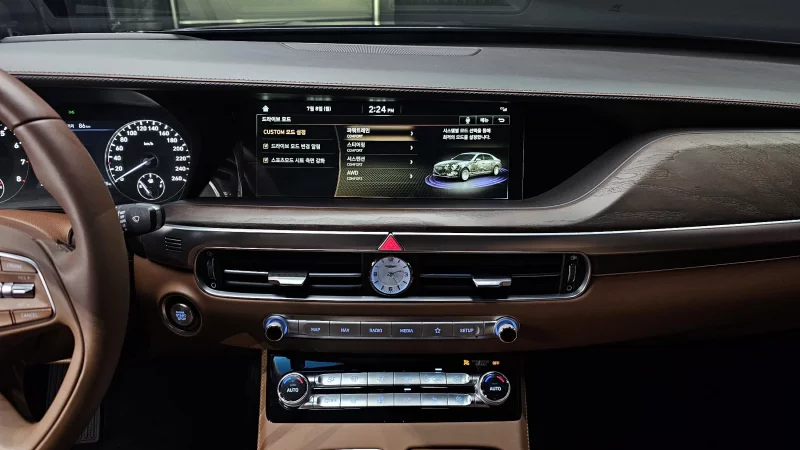 Genesis G90