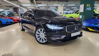 Volvo S90