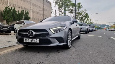 Mercedes-Benz CLS-Class