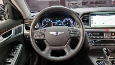 Hyundai Genesis