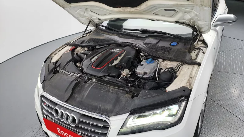 Audi S7