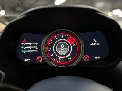 Astonmartin DB11