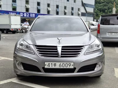 Hyundai Equus