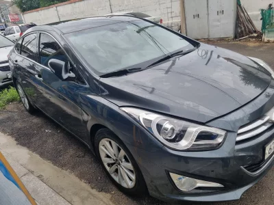 Hyundai I40