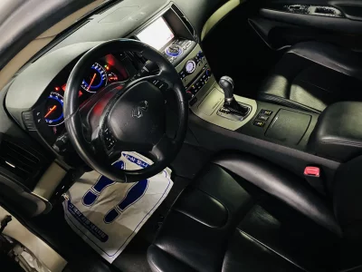 Infiniti G