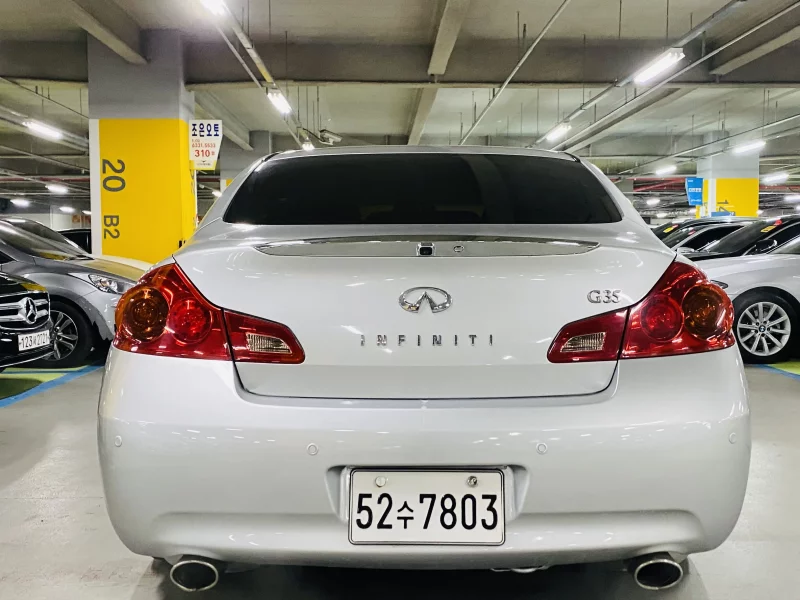 Infiniti G