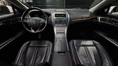Lincoln MKZ